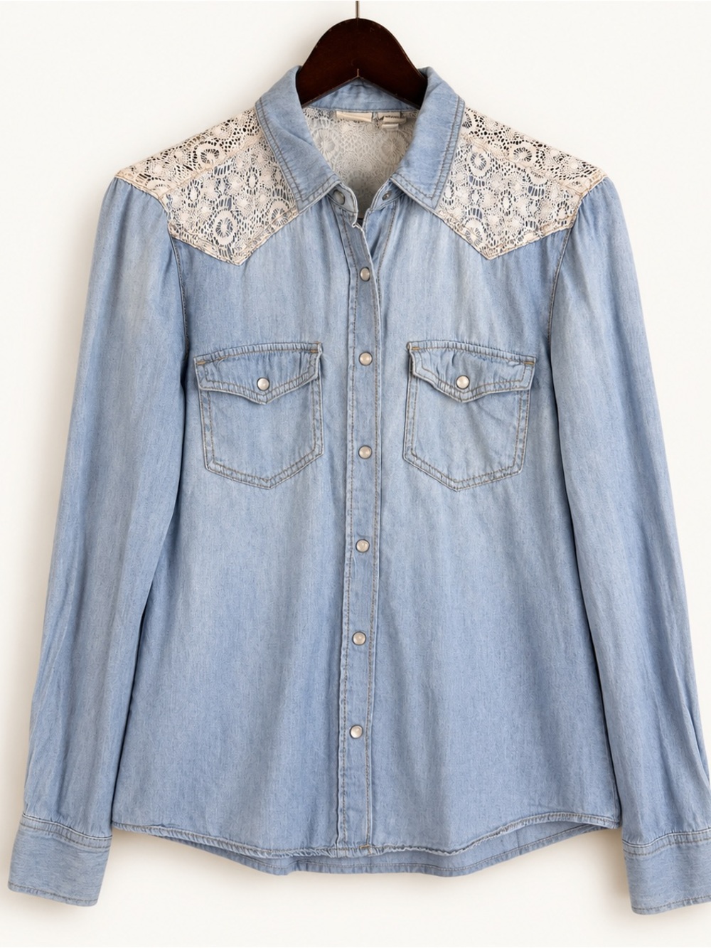 Lace Yoke Chambray Snap Button Western Shirt Mudd Medium Cottagecore